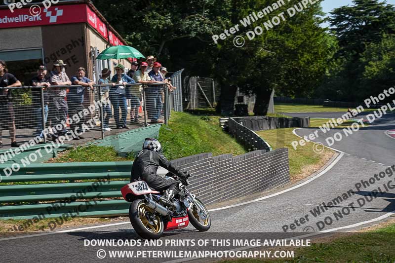 cadwell park;cadwell park photographs;cadwell trackday photographs;enduro digital images;event digital images;eventdigitalimages;peter wileman photography;racing digital images;trackday digital images;trackday photos